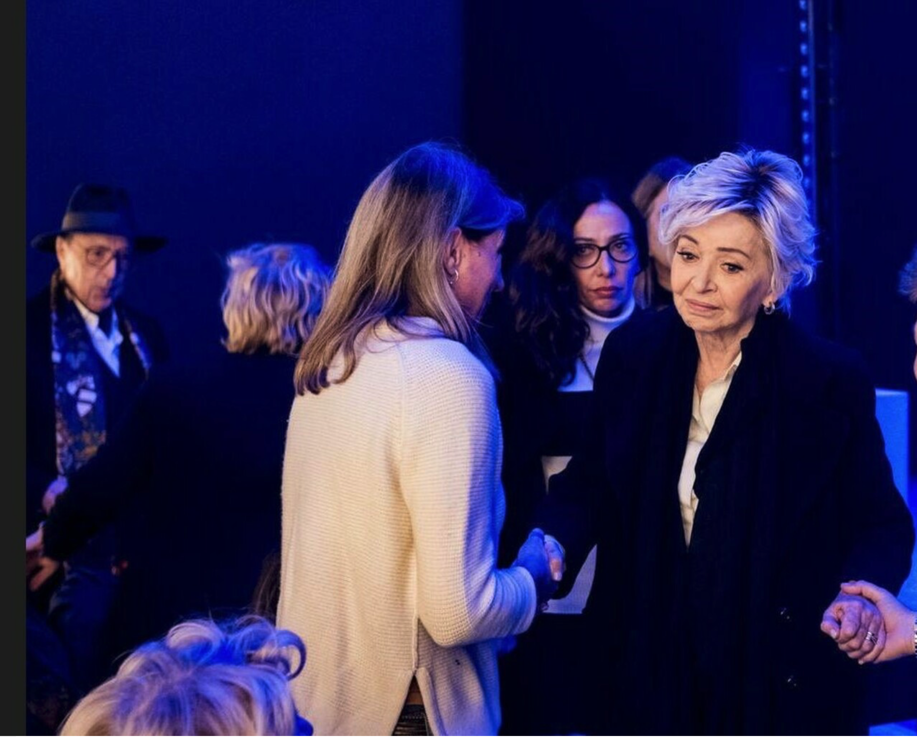 Off/Off – ENRICA BONACCORTI ALL’OFF/OFF THEATRE PER ANIME IN AFFITTO